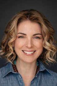 Özge Özberk as Ceku