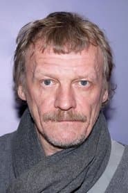 Aleksey Serebryakov as Arsenyov