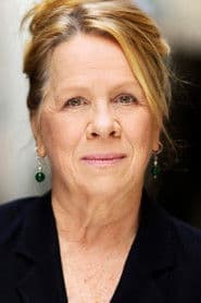 Valerie Bader as Bee