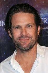 Stanton Barrett as Secret Service Agent