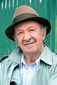 Jack La Cayenne as Colombo