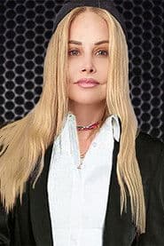 Susie Singer Carter as Venice Dorian