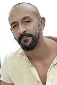 Irandhir Santos as Nonato