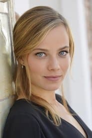 Saskia Rosendahl as Christin