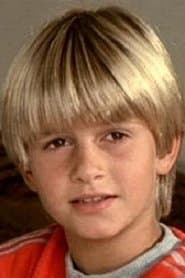 Franck Ayas as Elliott