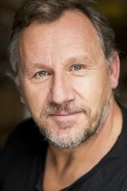 Andrew Grainger as Clive