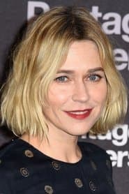 Marie-Josée Croze as Mathilde