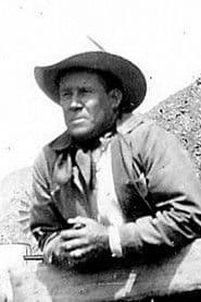 Artie Ortego as Henchman