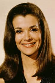 Jessica Walter as Gennifer