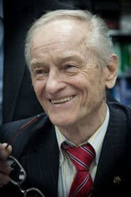 Mikhail Nozhkin as Boris Golitzin