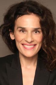 Anne-Sophie Morillon as Agnès