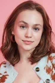 Ella Ballentine as Karen