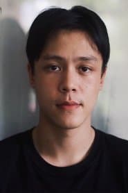 Bhumibhat Thavornsiri as Captain Tatthep