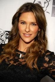 Jill Wagner as Polly Watt