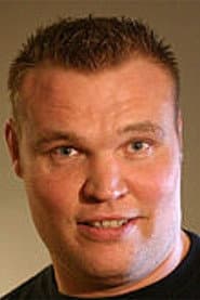 Semmy Schilt as Claes