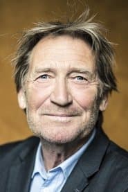 Matthias Habich as Richard Gärtner