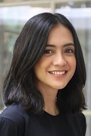 Agla Artalidia as Tanti