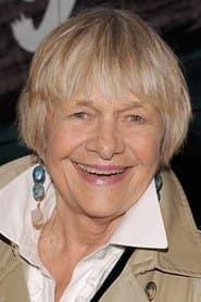 Estelle Parsons as Sadie Underwood
