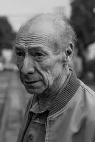 Rubén Cristiany as Emilio