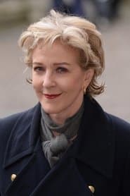 Patricia Hodge as Lady Evelyn