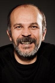 Emin Gürsoy as Aşırı Mustafa