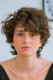 Carol Duarte as Italia