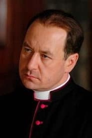 Dariusz Kwaśnik as Dr. Renato Buzzonetti