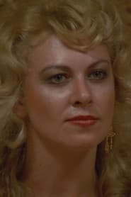 Lia Furlin as Mãe de Vanessa