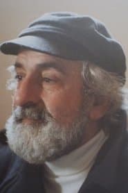 Manuel Pereiro as Oficiante