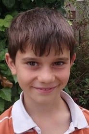 Solan Machado-Graner as Gary