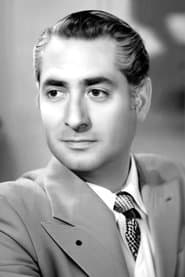 Luis Beristáin as Cristián Ugalde