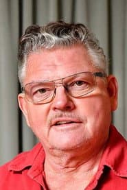 Dan Ekborg as Göran