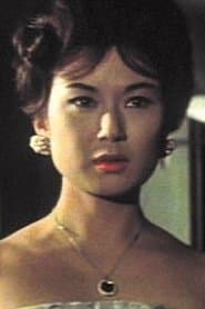 Yōko Mihara as Kinue Onozaki