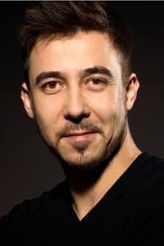 Cemil Büyükdöğerli as Komiser Cemil