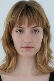 Vivelill Søgaard Holm as Agnes