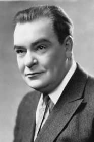 George Siegmann as The Guard