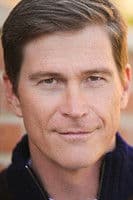 Hank Stratton as Greg Smart