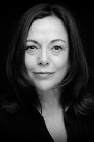 Lluïsa Castell as Madre de Laia