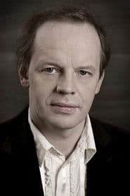 Hendrik Toompere as Robi