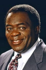 Yaphet Kotto as Carl