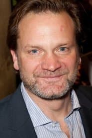 Tom Beard as Peter Maxwell