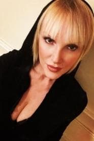 Fiore Argento as Vera Brandt