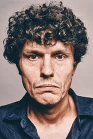 Iulian Postelnicu as Ilie