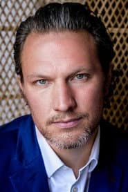 Ruben Crow as Andrew