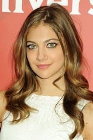 Mia Serafino as Lacy