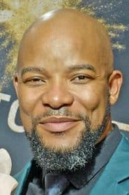 Hlomla Dandala as Colonel Ibori