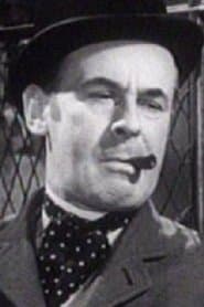 Reginald Purdell as Alec Harvey