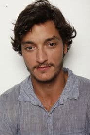 Allan Souza Lima as Cristian Cravinhos