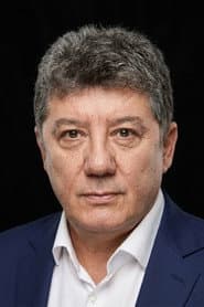 Tarık Ünlüoğlu as Cemal