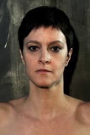 Cláudia Missura as Carolina